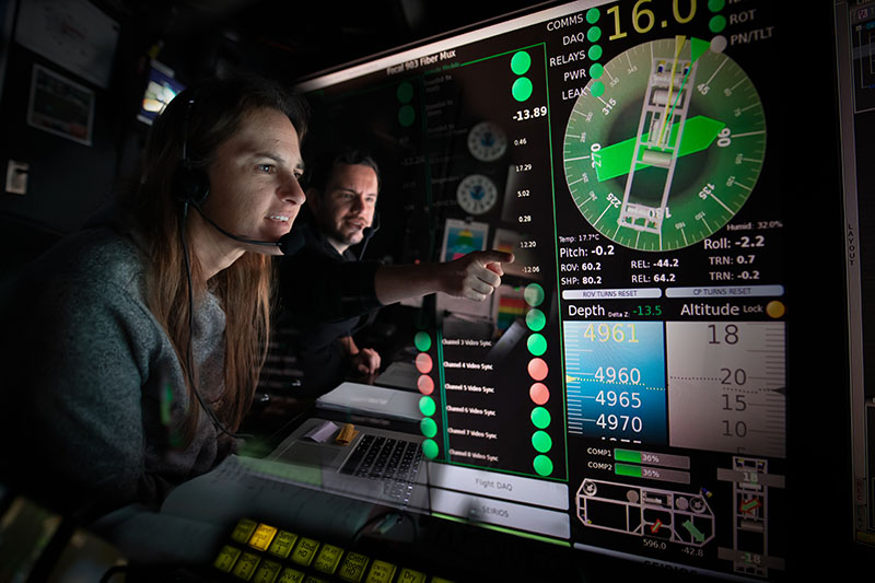 Stacey Williams and Steve Auscavitch. Image courtesy of NOAA Ocean Exploration, Exploring Deep-sea Habitats off Puerto Rico and the U.S. Virgin Islands.
