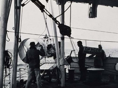 Sidecan sonar aboard the Surveyor.