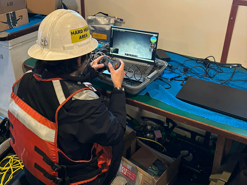 ROV Piloting